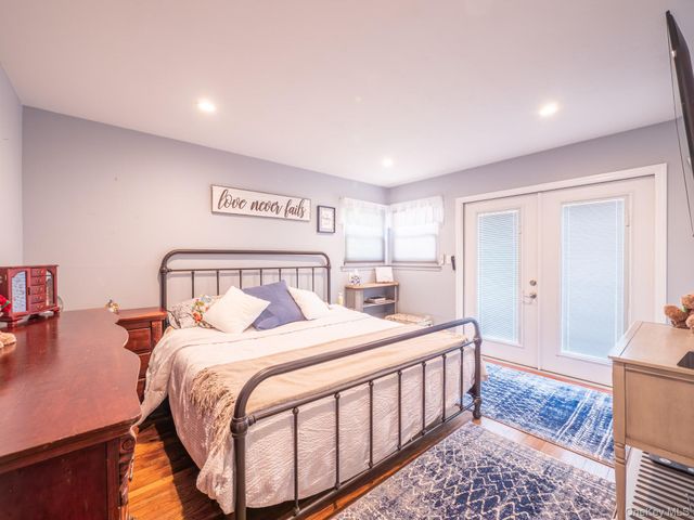 763 Pat Drive, West Islip, NY 11795