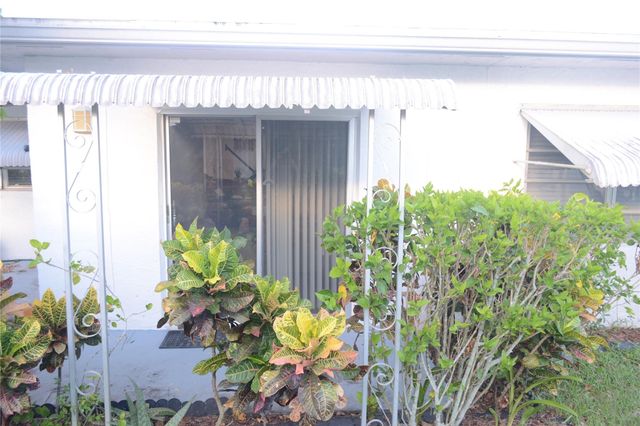 13075 Via Minerva, Delray Beach, FL 33484