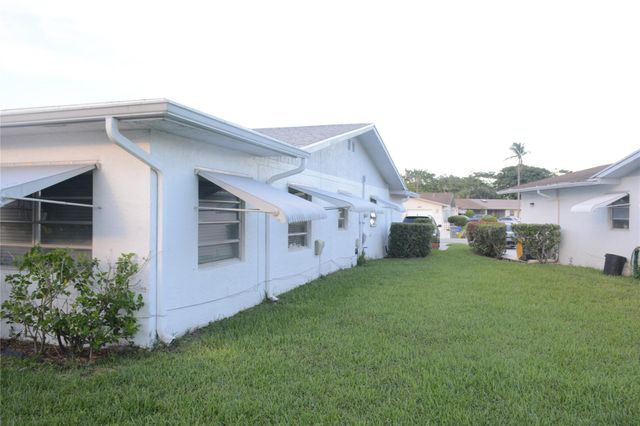 13075 Via Minerva, Delray Beach, FL 33484