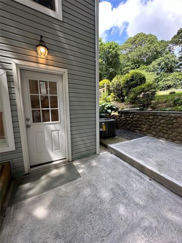 162 Spring Road, Huntington, NY 11743