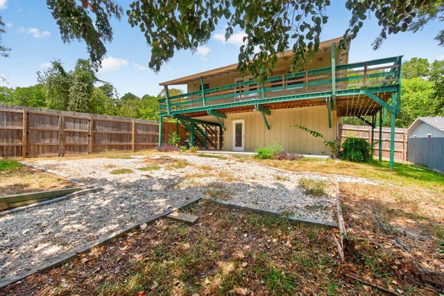 190 White Oak Circle, Point Blank, TX 77364
