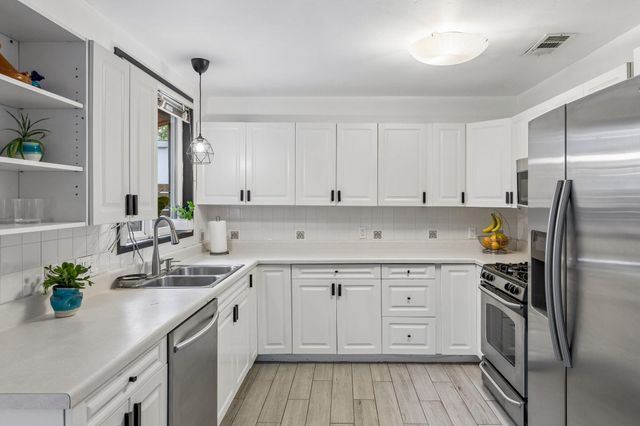 1428 Corona DR, Austin, TX 78723