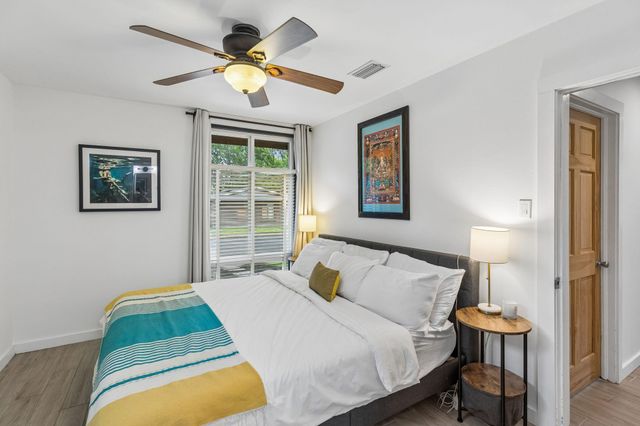 1428 Corona DR, Austin, TX 78723