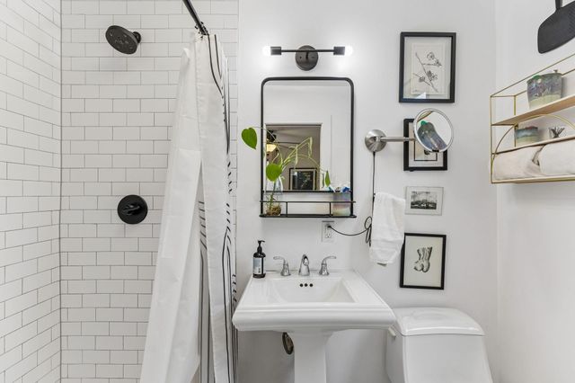 1428 Corona DR, Austin, TX 78723