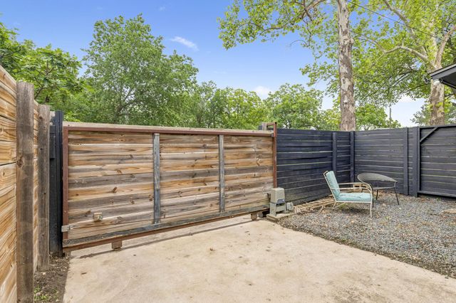 1428 Corona DR, Austin, TX 78723