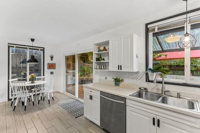 1428 Corona DR, Austin, TX 78723