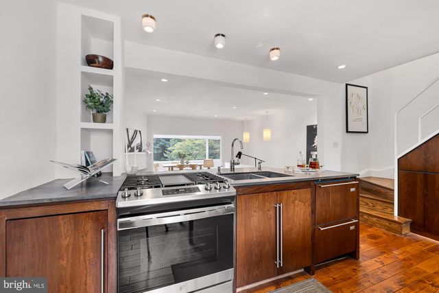 4114 ARKANSAS AVE NW, Washington, DC 20011