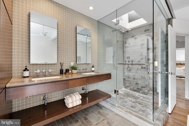 4114 ARKANSAS AVE NW, Washington, DC 20011