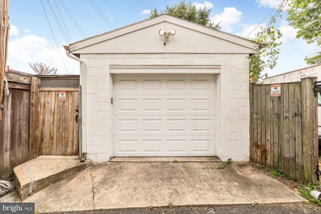 4114 ARKANSAS AVE NW, Washington, DC 20011