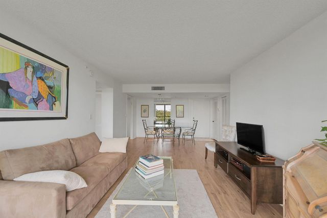 7835 Lakeside Boulevard 953, Boca Raton, FL 33434