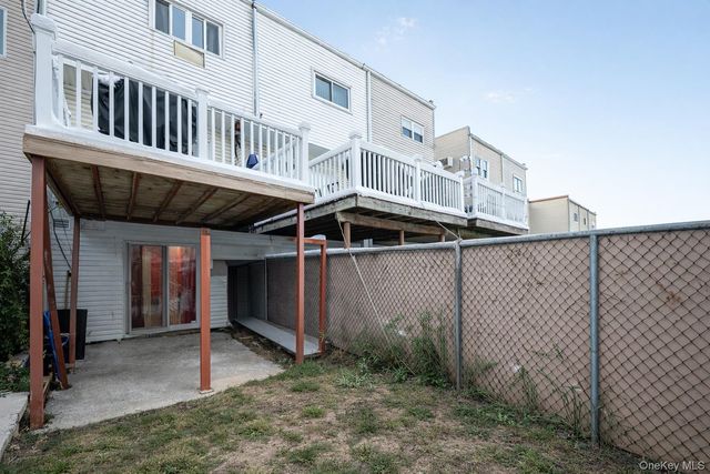 23 Yucca Drive, Staten Island, NY 10312