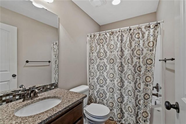 11609 W 154TH Street, Overland Park, KS 66221