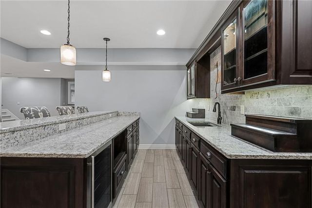 11609 W 154TH Street, Overland Park, KS 66221