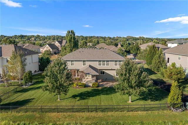 11609 W 154TH Street, Overland Park, KS 66221