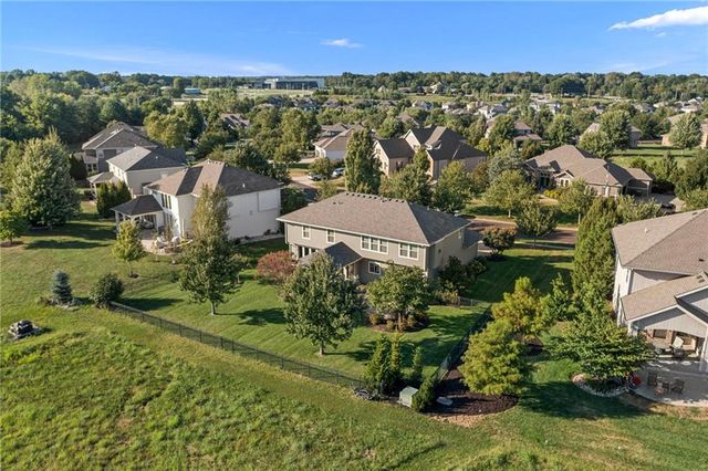11609 W 154TH Street, Overland Park, KS 66221