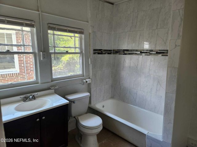 2577 HALDUMAR Terrace, Jacksonville, FL 32204