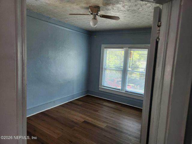2577 HALDUMAR Terrace, Jacksonville, FL 32204