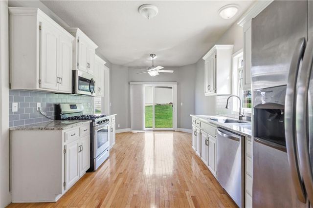 11236 N Randolph Avenue, Kansas City, MO 64157