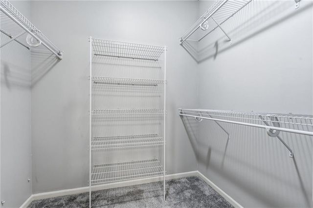 11236 N Randolph Avenue, Kansas City, MO 64157