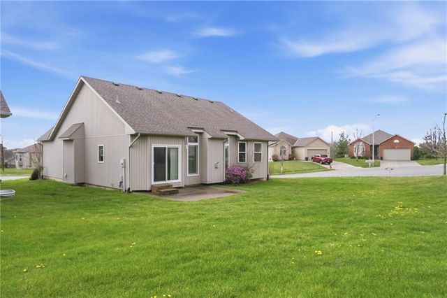 11236 N Randolph Avenue, Kansas City, MO 64157