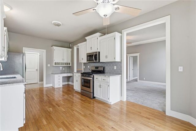 11236 N Randolph Avenue, Kansas City, MO 64157