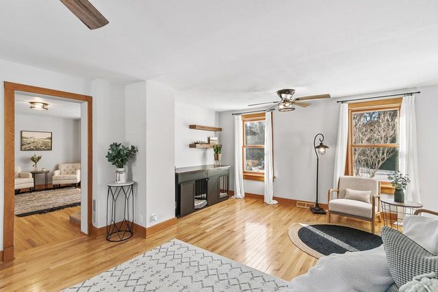 1079 Koshkonong Road, Cambridge, WI 53523