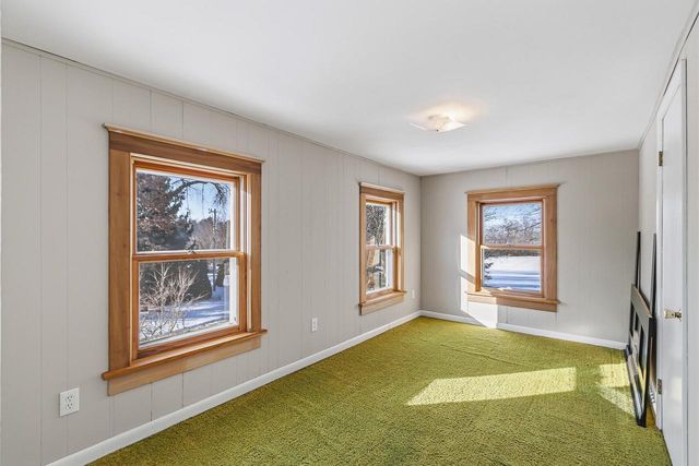 1079 Koshkonong Road, Cambridge, WI 53523