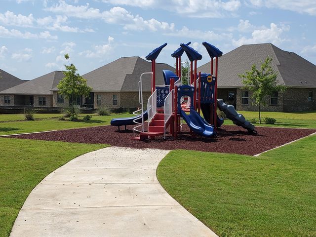 931 Merganser Way, Crestview, FL 32539