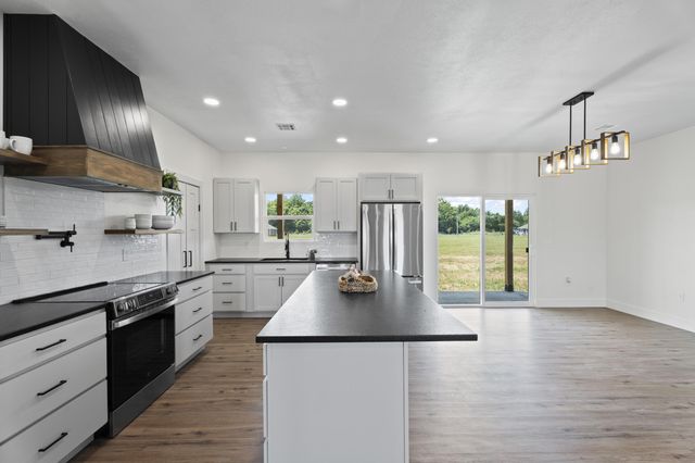 61510 Tarhe Trail, Fairland, OK 74343