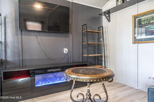 4115 Murdocksville Road, West End, NC 27376