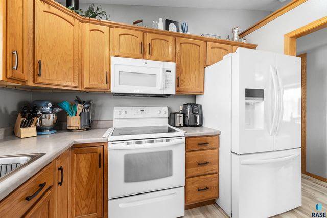 7516 S Bell Cir Circle, Sioux Falls, SD 57108