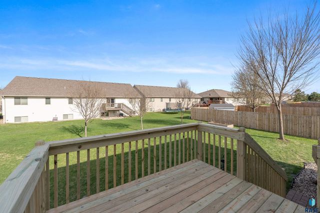 7516 S Bell Cir Circle, Sioux Falls, SD 57108