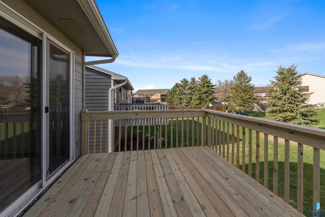 7516 S Bell Cir Circle, Sioux Falls, SD 57108