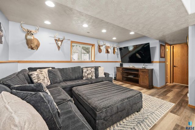 7516 S Bell Cir Circle, Sioux Falls, SD 57108
