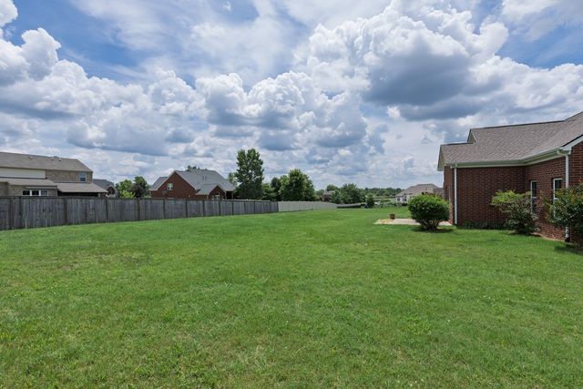 341 Wendling Blvd, Gallatin, TN 37066