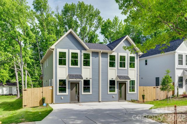 500 Dawn Circle A, Charlotte, NC 28213