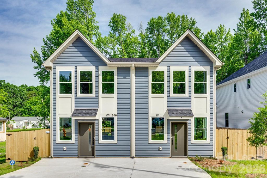 500 Dawn Circle A, Charlotte, NC 28213