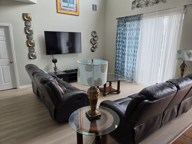 256 SEVILLA AVENUE, Davenport, FL 33897