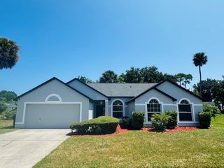 215 HOLLOWBROOK CIRCLE, Daytona Beach, FL 32114