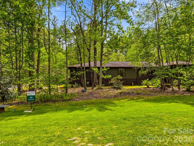 348 Surrey Lane, Brevard, NC 28712