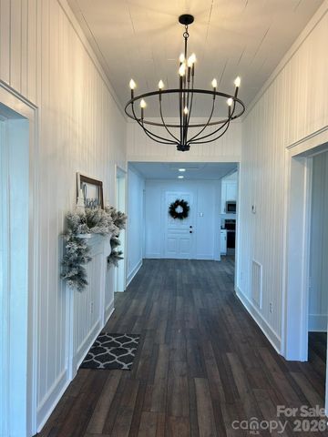 464 Hamrick Road, Mooresboro, NC 28114