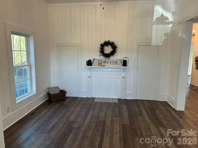 464 Hamrick Road, Mooresboro, NC 28114