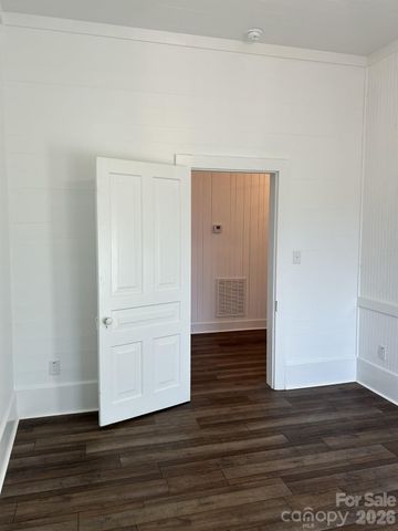 464 Hamrick Road, Mooresboro, NC 28114