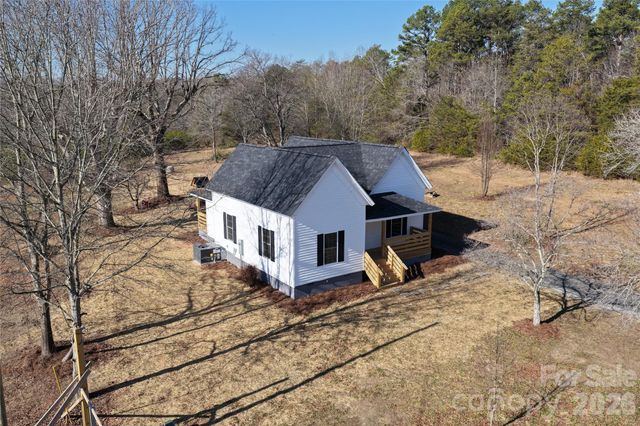 464 Hamrick Road, Mooresboro, NC 28114