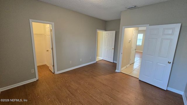 1656 HAWKINS COVE Drive E, Jacksonville, FL 32246