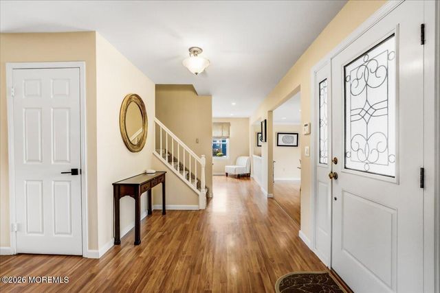 29 Nashua Drive, Marlboro, NJ 07746