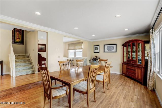 29 Nashua Drive, Marlboro, NJ 07746