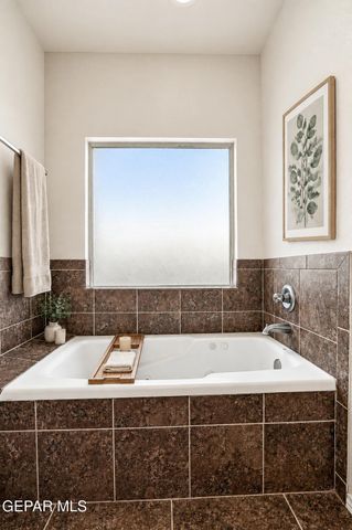 5803 REDSTONE PASS Court, El Paso, TX 79934