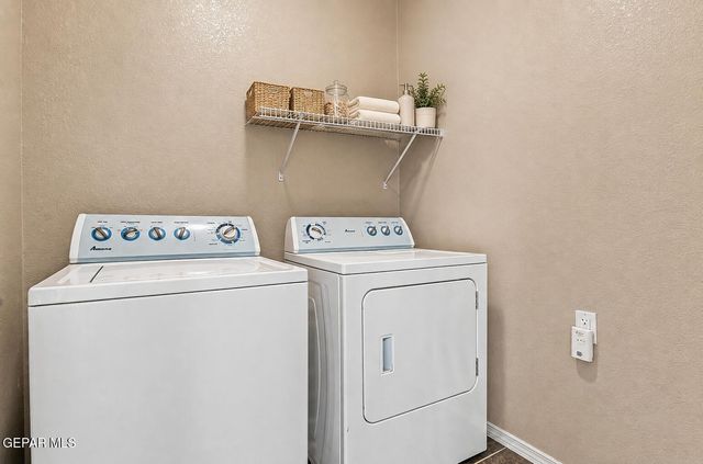 5803 REDSTONE PASS Court, El Paso, TX 79934
