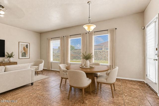 5803 REDSTONE PASS Court, El Paso, TX 79934